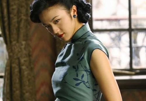 如何客观地评价汤唯？