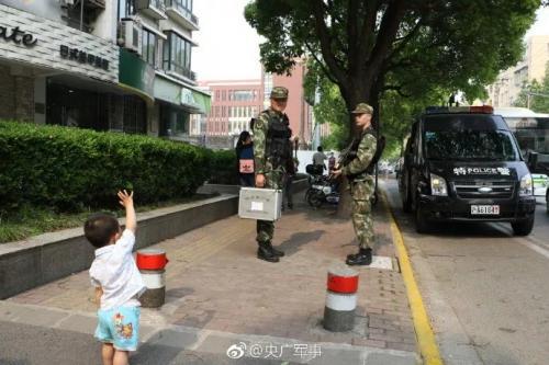 励志美文：撑不下去的时候，请看看这19张照片