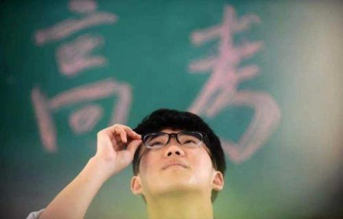 高考优秀英语作文范文精选3篇
