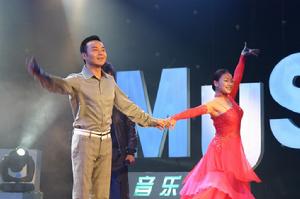 《音乐不断》 《音乐不断》