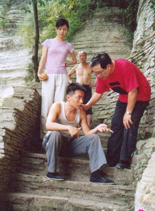 霍亚明