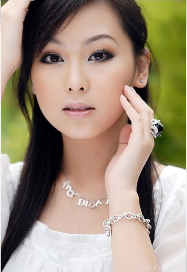 平泽里菜子 平泽里菜子