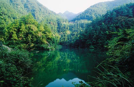 人间仙境——碧绿湖 人间仙境——碧绿湖