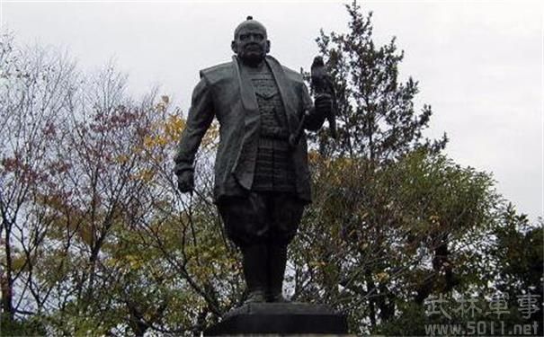 德川家康雕像 德川家康雕像