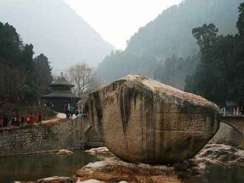 宝鸡姜太公钓鱼台 宝鸡姜太公钓鱼台