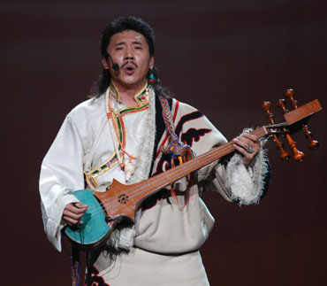 容中尔甲 容中尔甲