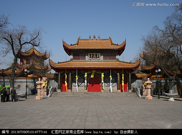 普照寺(黑龙江哈尔滨市寺庙) 普照寺(黑龙江哈尔滨市寺庙)