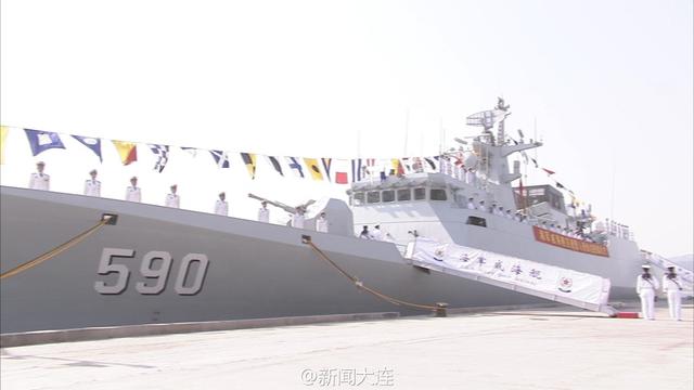 威海号护卫舰 威海号护卫舰
