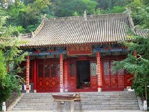 涌泉寺 涌泉寺