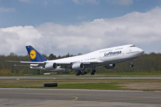 首架交付的波音747-8客机 首架交付的波音747-8客机