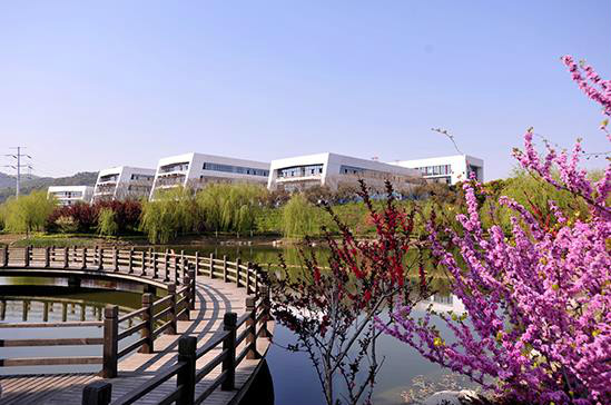 苏州经贸学院电子商务与物流学院 苏州经贸学院电子商务与物流学院