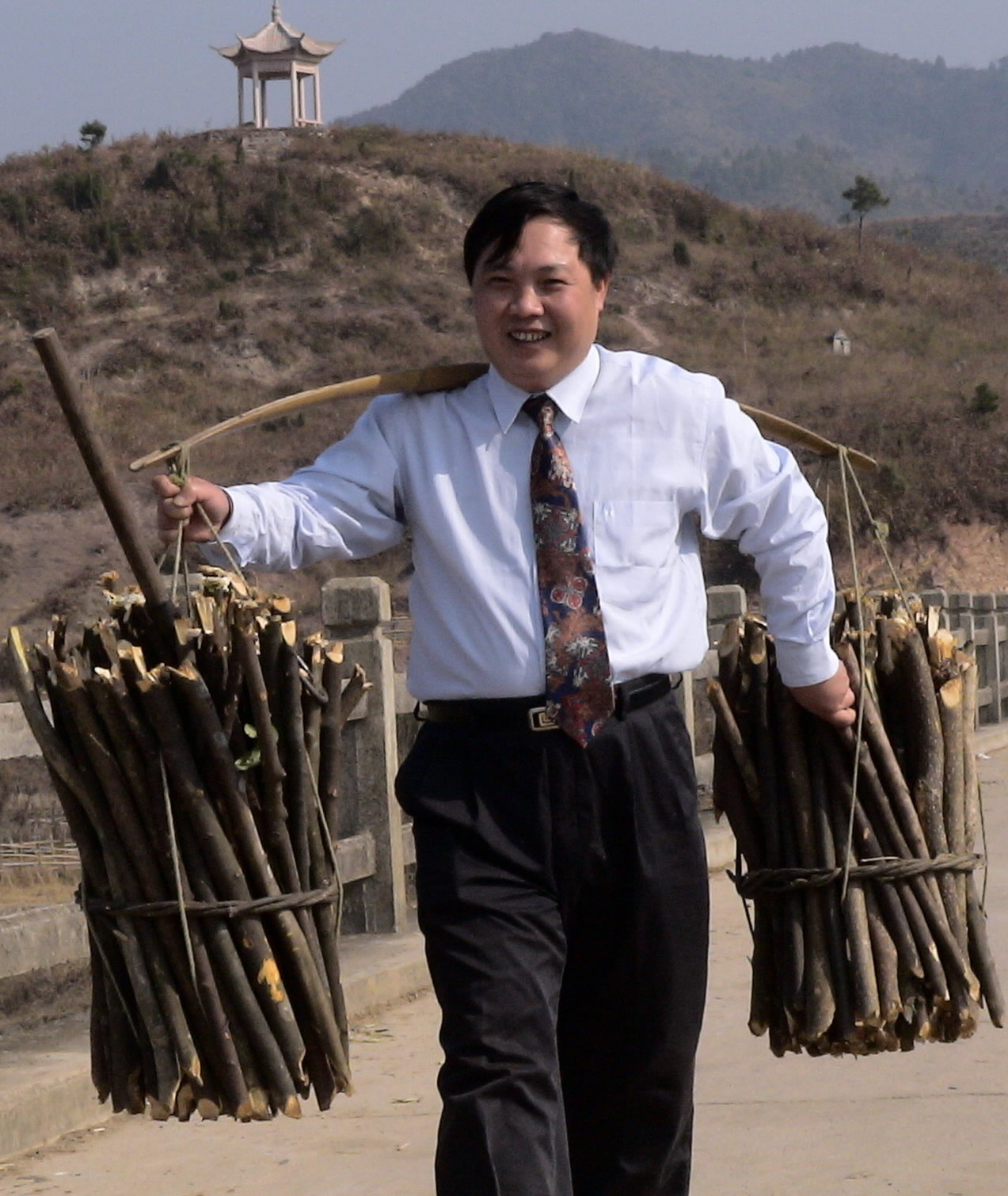 董建辉 董建辉
