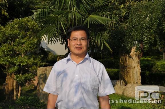 王毅 王毅