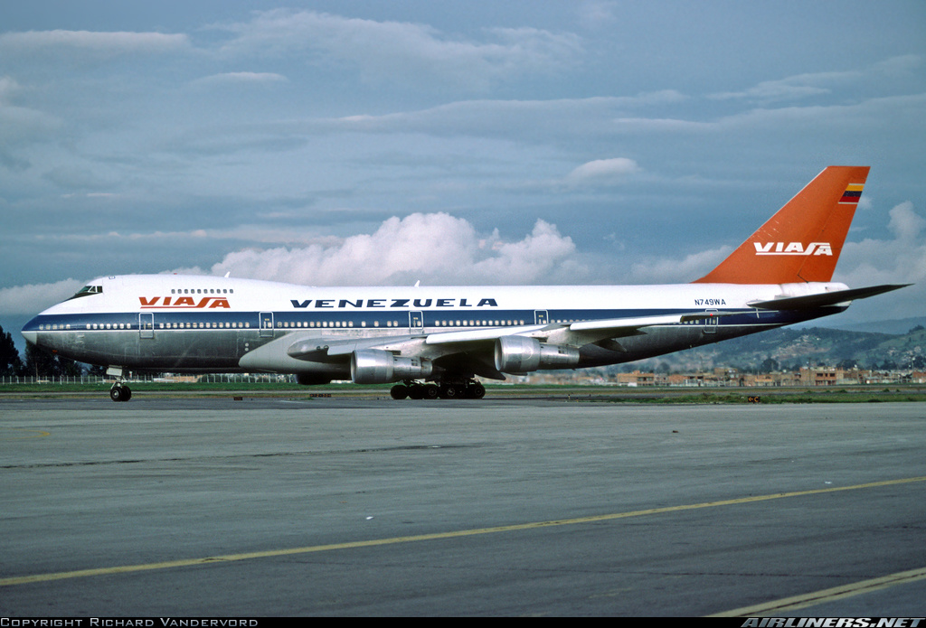 波音747-200C 波音747-200C