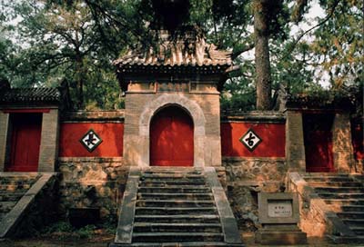 山东泰安普照寺 山东泰安普照寺