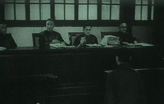 孙鸿霖在审判陈公博法庭上。 孙鸿霖在审判陈公博法庭上。