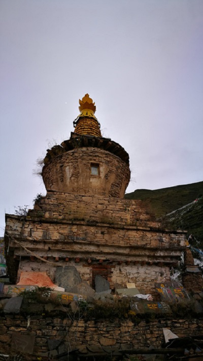 江日堂天葬台