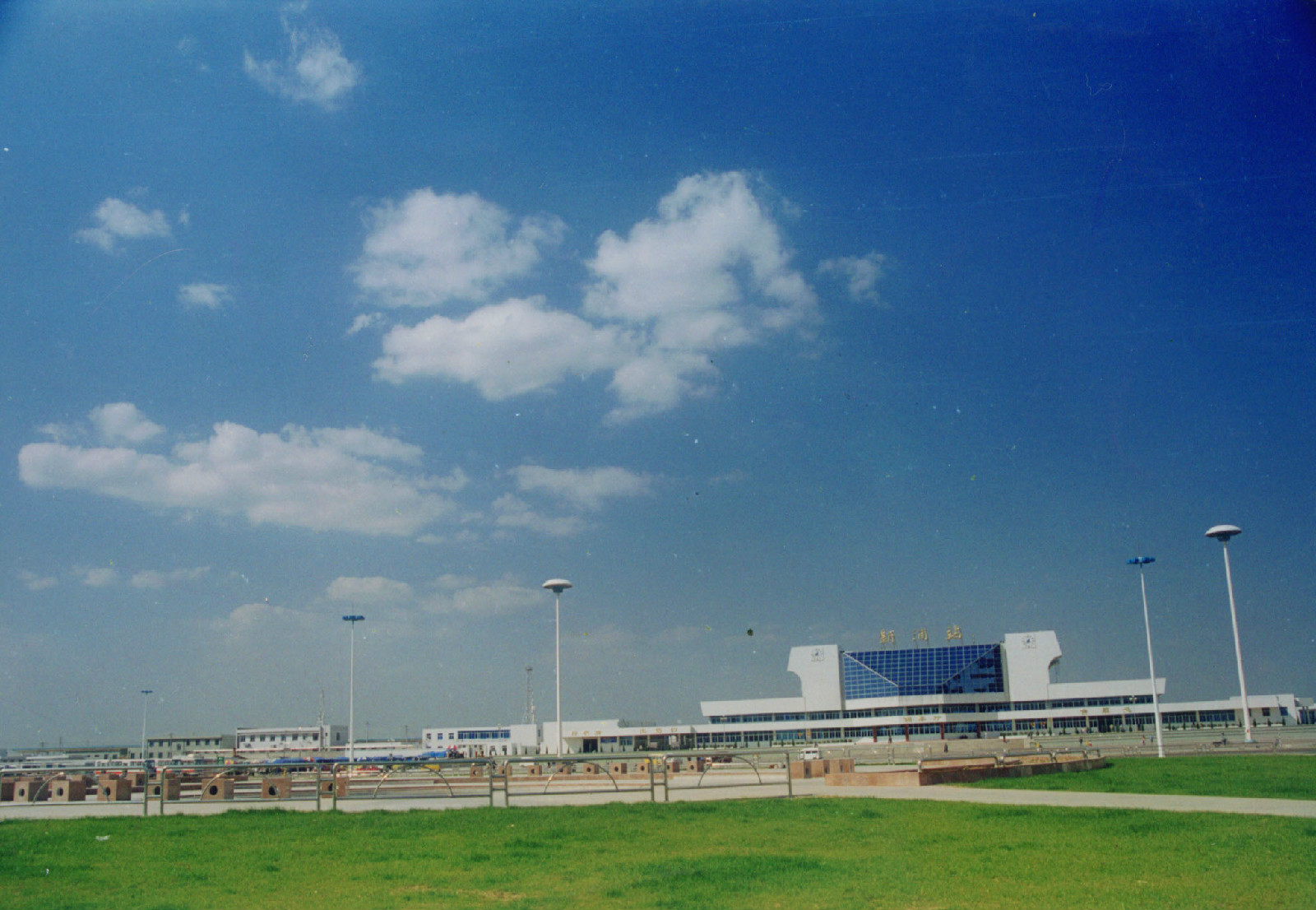 原新浦站(1998.08.12) 原新浦站(1998.08.12)