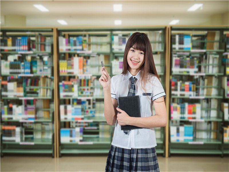情人节撩女朋友句子,表白女孩子的文案(49句)