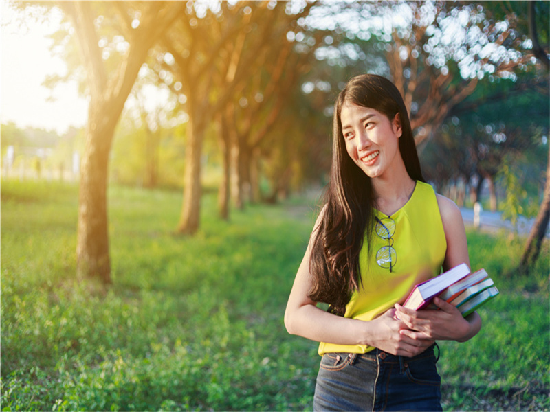 发朋友圈正能量的精美句子(30句)