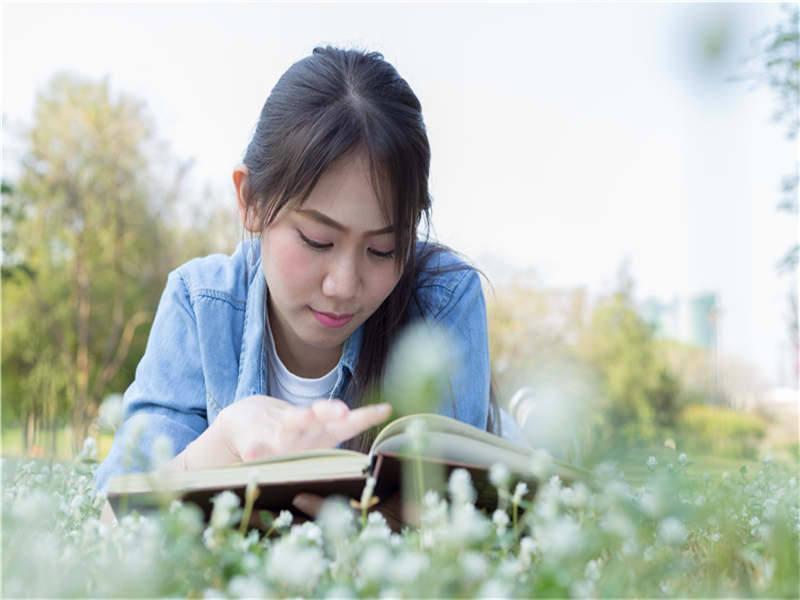 适合发朋友圈的句子关于晚霞,晒晚霞的说说唯美短句(40句)