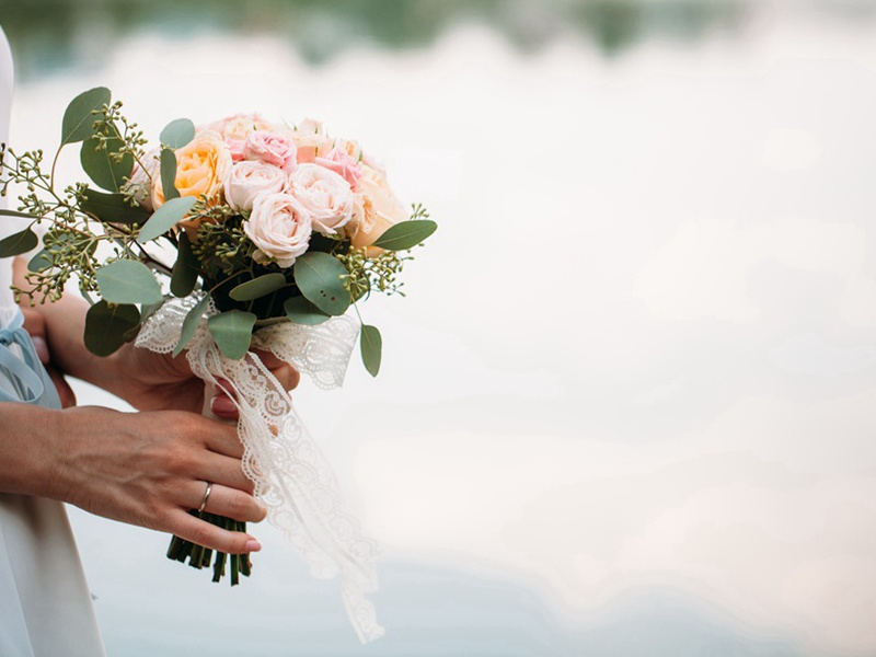 恭喜新人结婚的祝福语,祝福新人结婚的话自然(20句)
