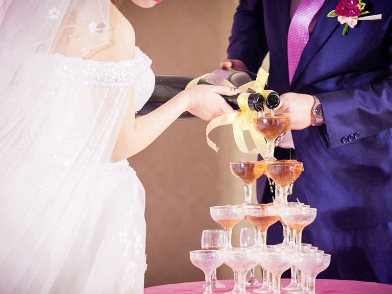 闺蜜结婚祝福语特别的,祝福闺蜜结婚的话(67句)