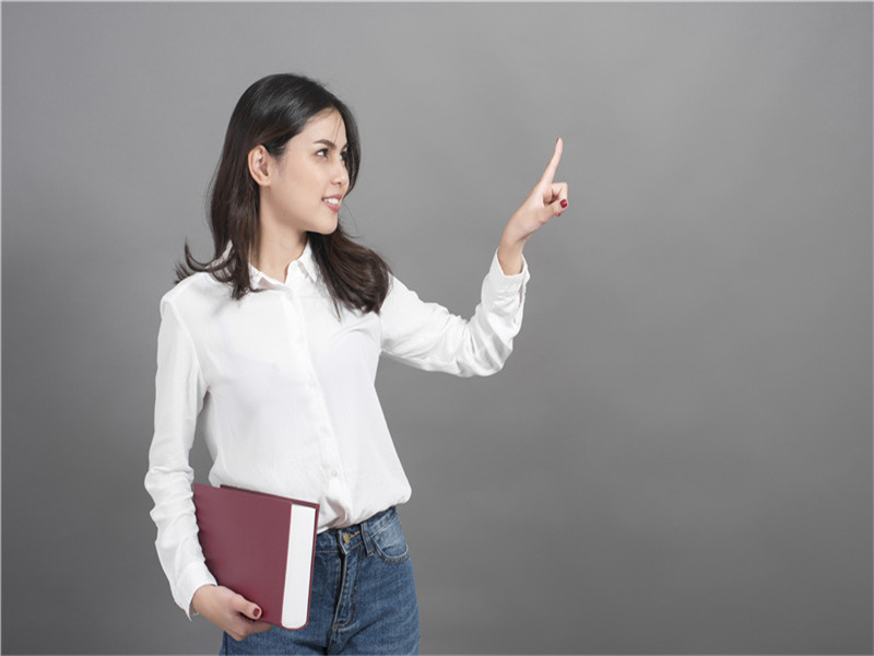 女人要活出自己的说说(59句)