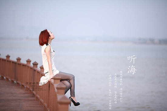 女人经典霸气的话 女人就要活得洒脱漂亮，不要太在意别人的看法
