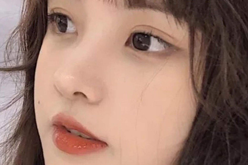 关于夸女生可爱的简短话语 夸女生的话有点创意的