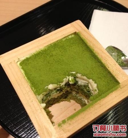抹茶提拉米苏剖面