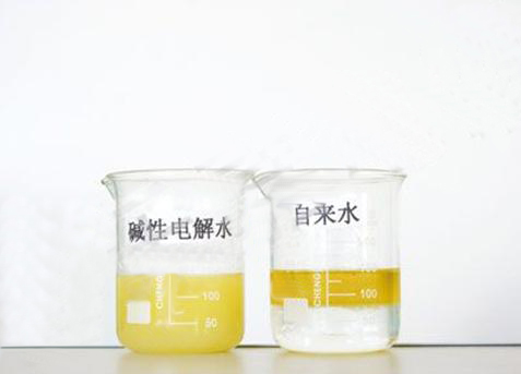 电解水溶油实验 电解水溶油实验