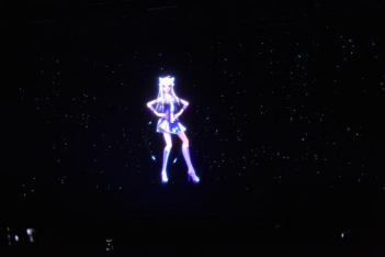 holoera holoera