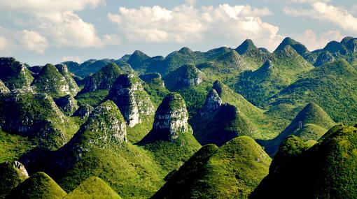万峰林东峰林