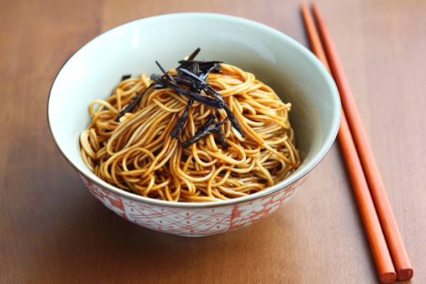 本帮葱油拌麵