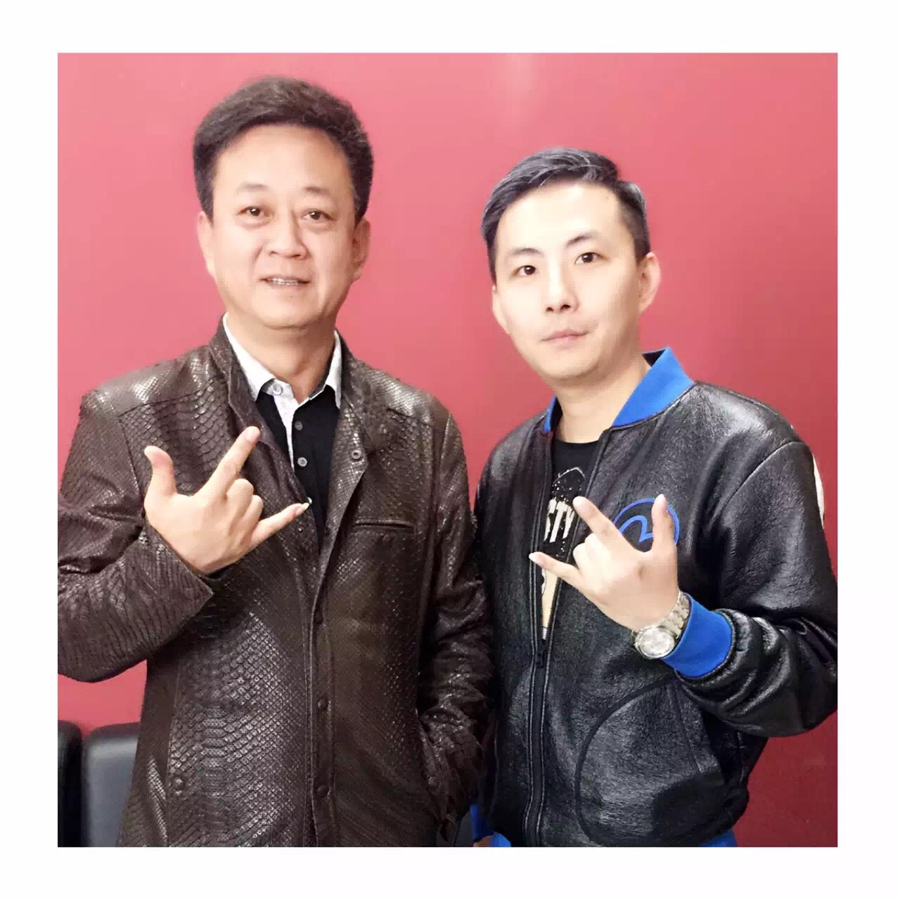 朱军与常务副主任兼秘书长 夏锐 朱军与常务副主任兼秘书长 夏锐