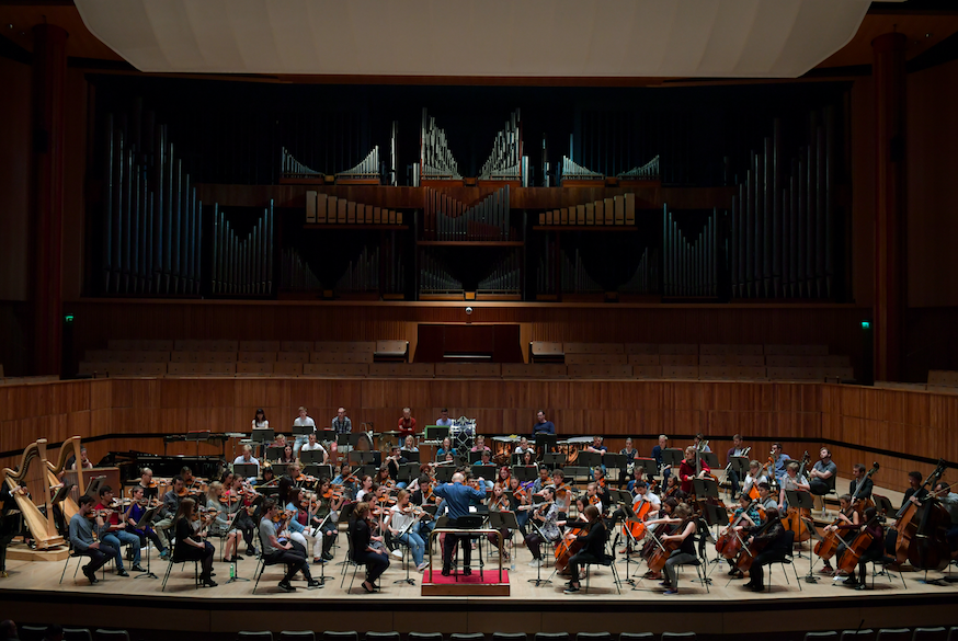 RCM交响乐团在Royal Festival Hall演奏 RCM交响乐团在Royal Festival Hall演奏