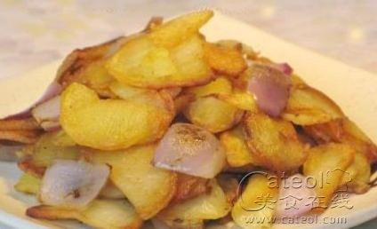 洋葱炒土豆片 洋葱炒土豆片