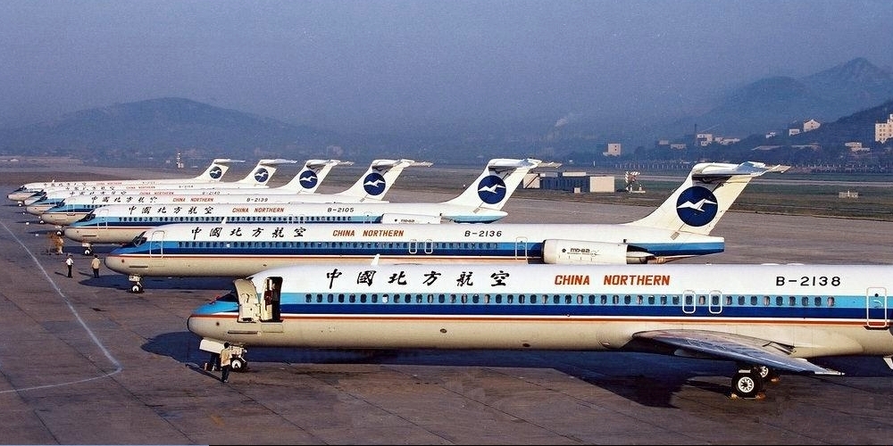 MD-82 MD-82