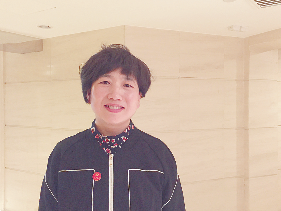 连亚丽(台湾言情小说家)
