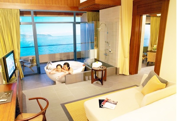 豪华海景套房 豪华海景套房