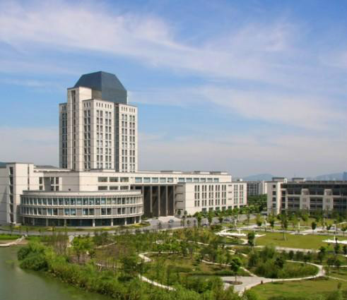 江南大学物联网工程学院