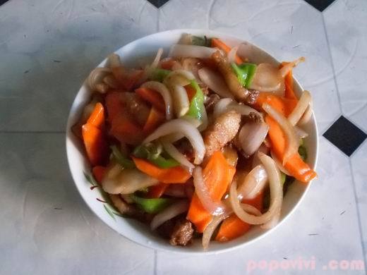 洋葱炒肉 洋葱炒肉