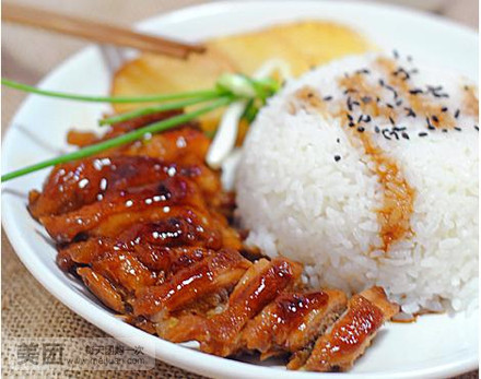 鸡肉饭 鸡肉饭