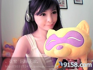 七七月月 视频截图 七七月月 视频截图