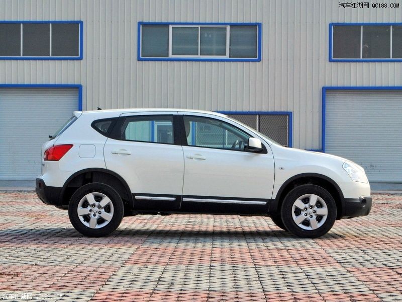 2012款逍客 1.6XE 风 5MT 2WD