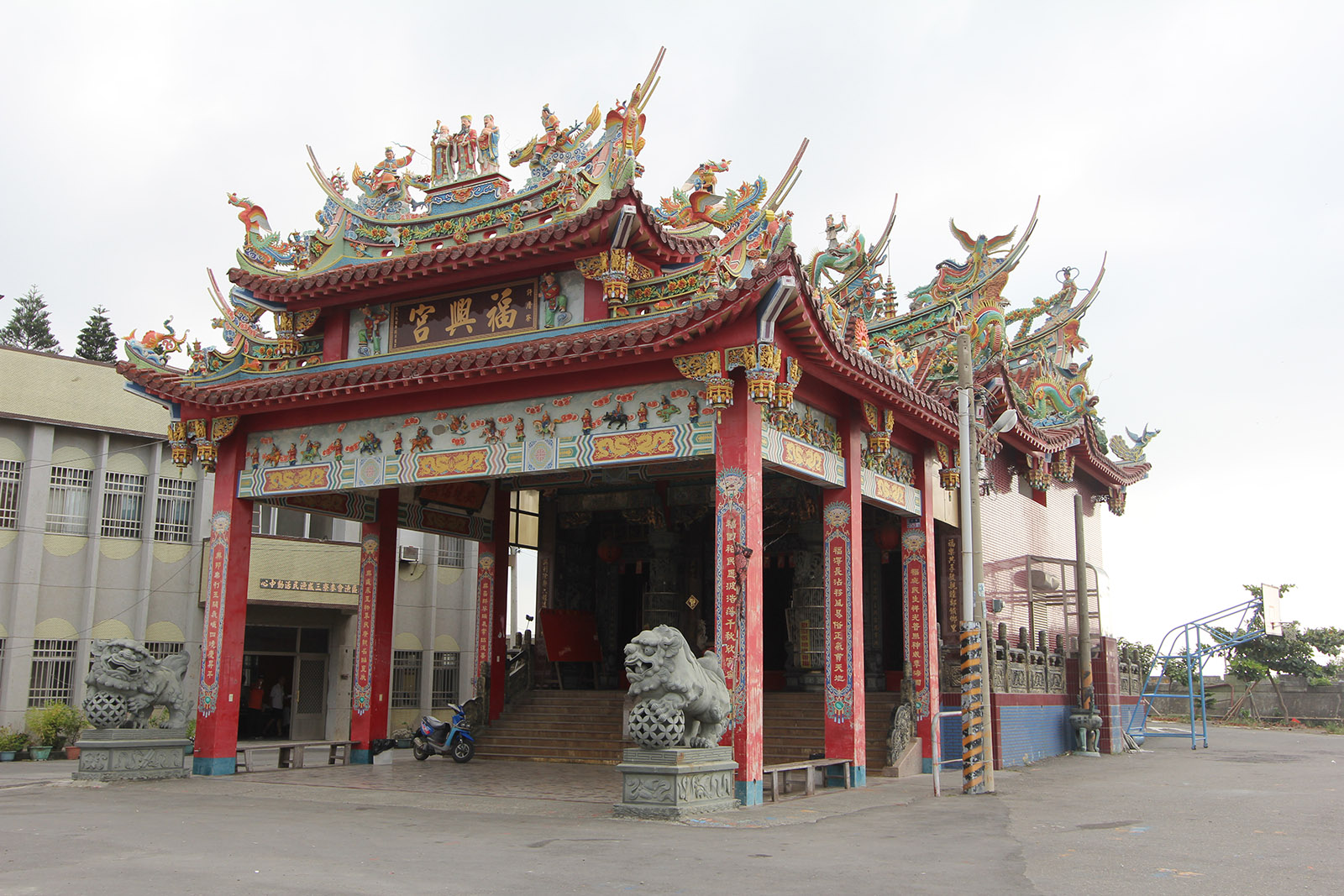 麦寮镇西宫