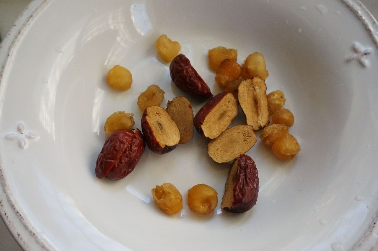 桂圆红枣奶茶