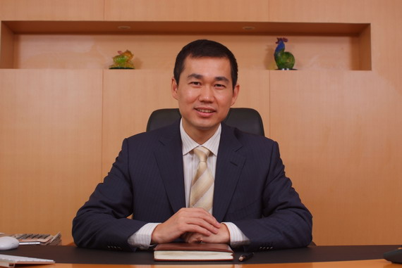 蔡东青