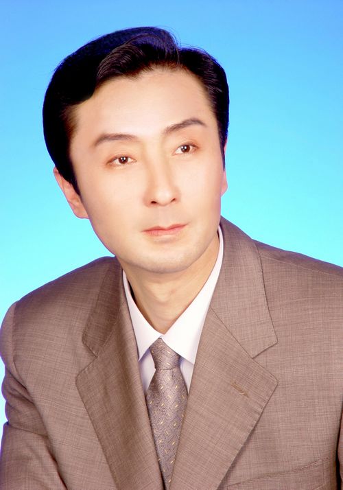 关悦强